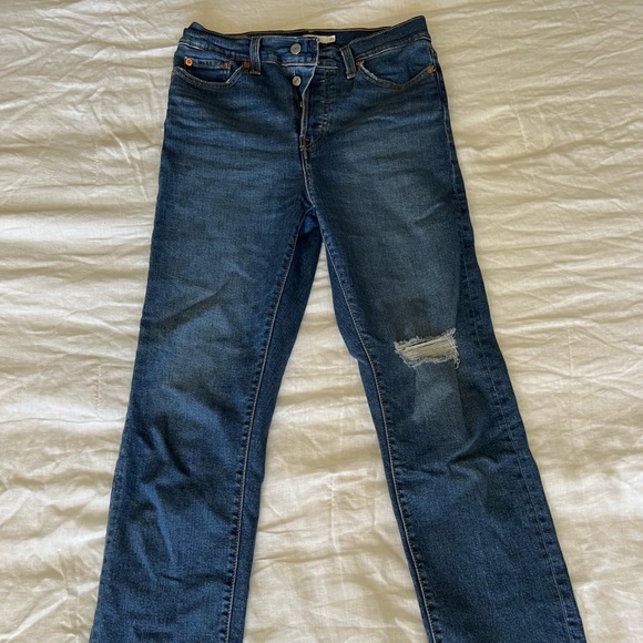 Levi’s High Rise Wedgie Straight Jeans - Picture 2 of 6